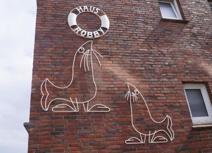 Robby 7 - Hundefreundliche Terrassenwohnung Mit Eigenem Garten Wangerooge Exterior photo